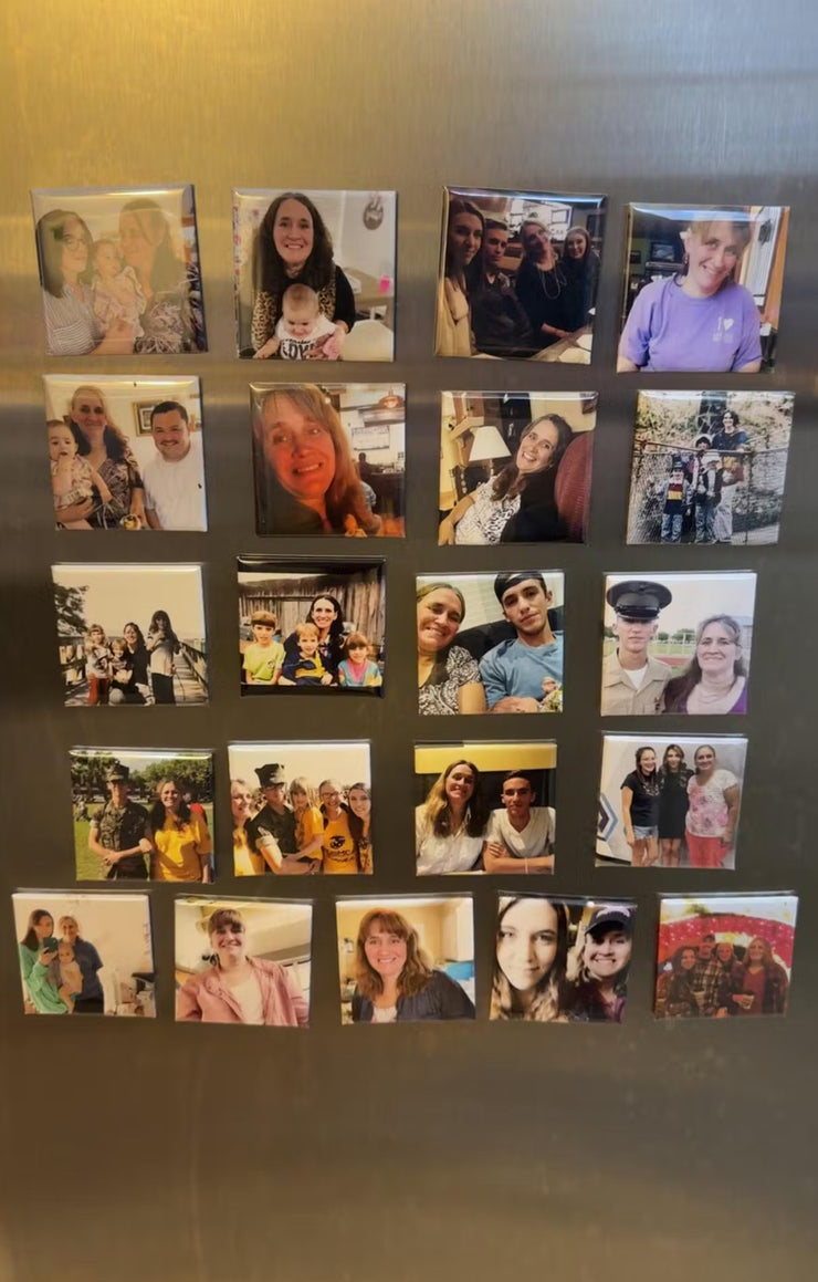 Kit - 18 Bottons 5x5cm ímã de Geladeira -  Personalizado Com Sua Foto