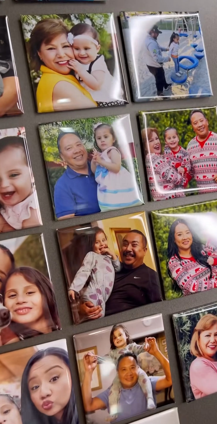 Kit - 24 Bottons 5x5cm ímã de Geladeira -  Personalizado Com Sua Foto